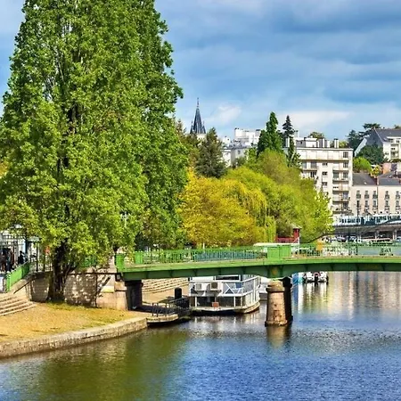 Cosy Renove Au Coeur De La Historique Apartamento Nantes